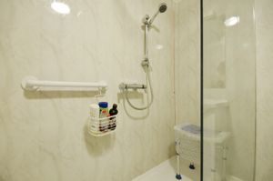 SHOWER ROOM- click for photo gallery